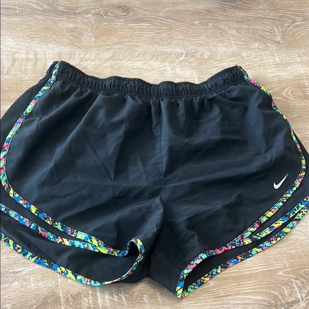 Nike Black Women’s Tempo Shorts w/ Multicolor Trim